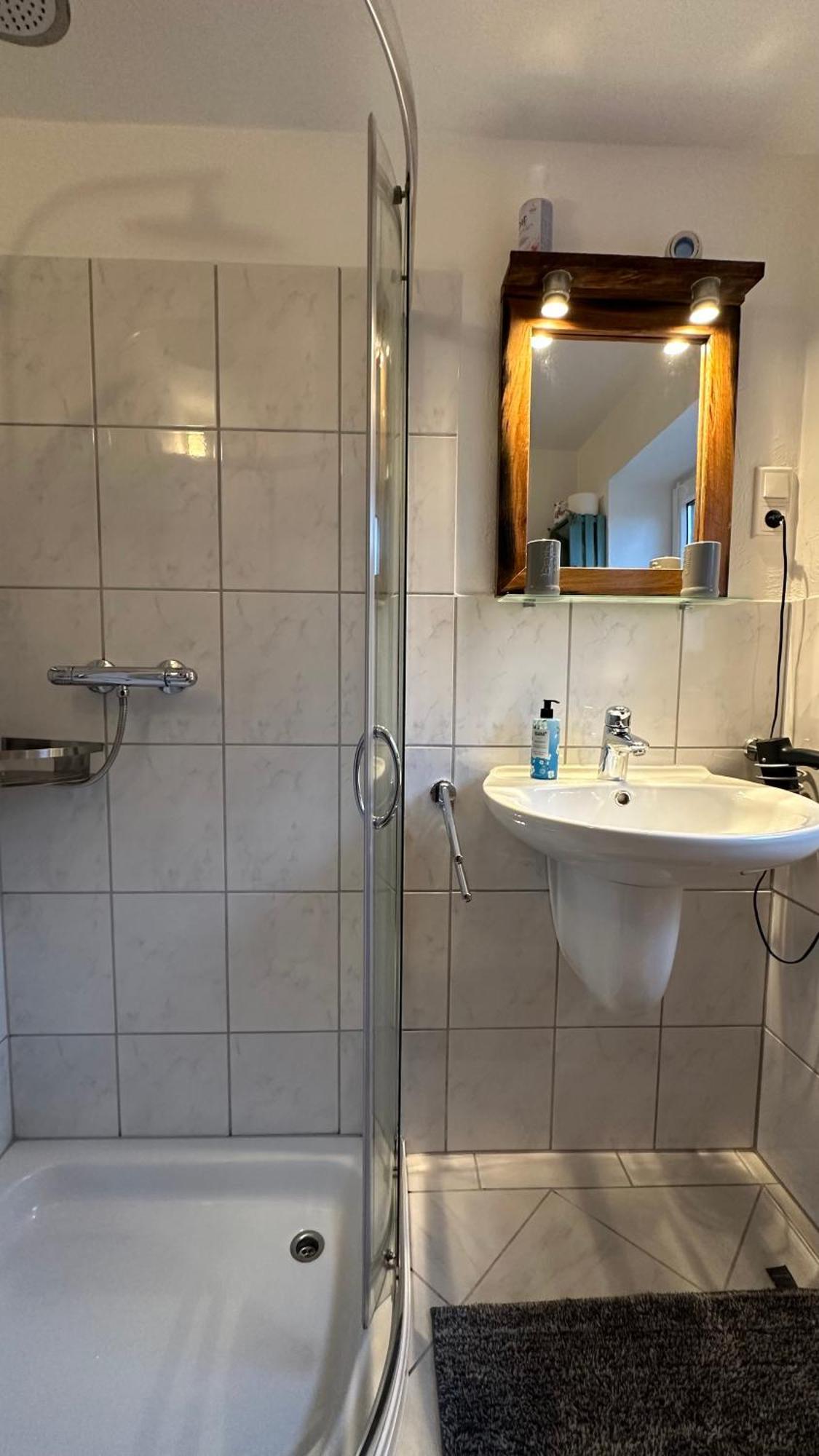 Aktiv-Ferienwohnung "Snow & Bike"- Zentral Zwischen Winterberg Und Willingen Luaran gambar